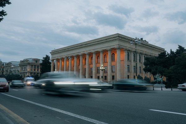Devenez un Expert Incontournable en Conseil de Gestion de la Chaîne d'Approvisionnement Électronique : Les Compétences Clés pour Briller